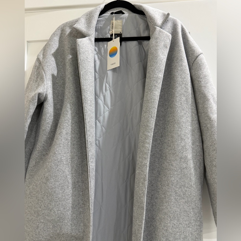 Vuori Women's Light Gray Trench Coat - Picture 2 of 8